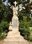 Památník obětem 1. světové války (u kostela)